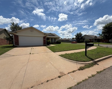 2704 Fennel Road - Photo Thumbnail 1