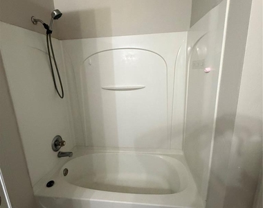 2704 Fennel Road - Photo Thumbnail 17