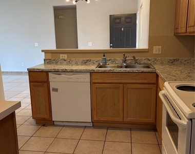 2704 Fennel Road - Photo Thumbnail 13