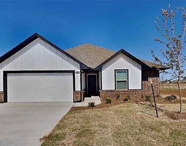9005 Nw 127th Terrace - Photo Thumbnail 1