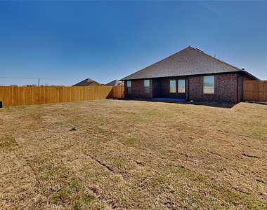 9005 Nw 127th Terrace - Photo Thumbnail 17
