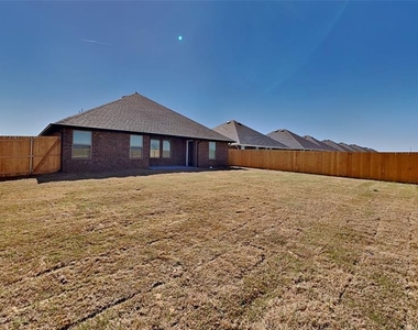 9005 Nw 127th Terrace - Photo Thumbnail 16