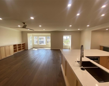 1114 Sherwood Lane - Photo Thumbnail 11