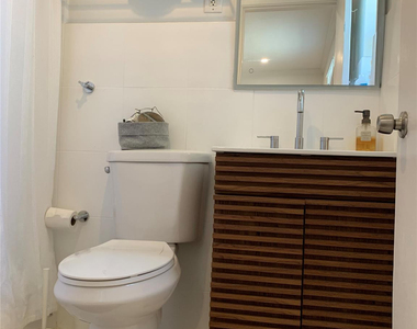 801 Sw 10th Street - Photo Thumbnail 12