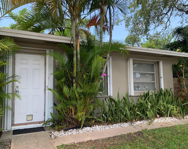 801 Sw 10th Street - Photo Thumbnail 29