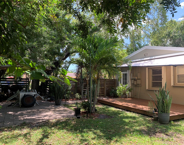 801 Sw 10th Street - Photo Thumbnail 23