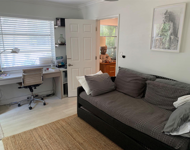 801 Sw 10th Street - Photo Thumbnail 14