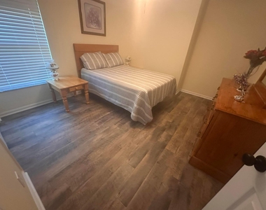 585 Sw Undallo Road - Photo Thumbnail 12