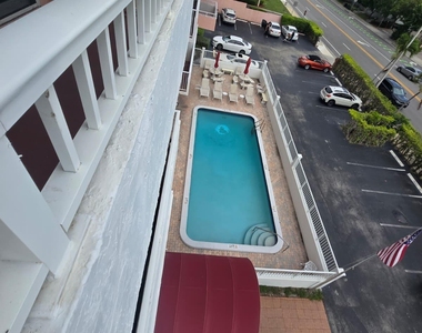 3201 Ne 14th St Causeway - Photo Thumbnail 12