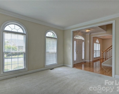 10496 Gunnison Lane - Photo Thumbnail 19