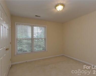 10496 Gunnison Lane - Photo Thumbnail 30