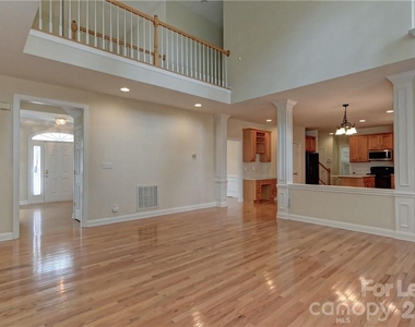 10496 Gunnison Lane - Photo Thumbnail 10