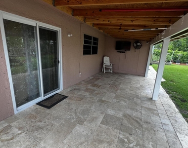 173 Se Fallon Drive - Photo Thumbnail 35