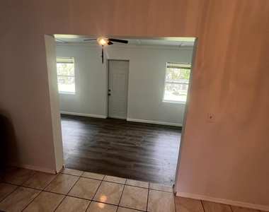 173 Se Fallon Drive - Photo Thumbnail 31