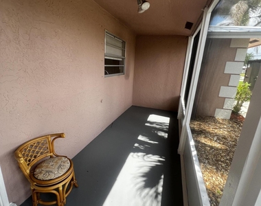 173 Se Fallon Drive - Photo Thumbnail 3
