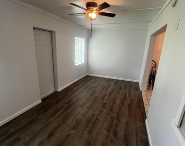 173 Se Fallon Drive - Photo Thumbnail 33