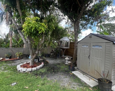 173 Se Fallon Drive - Photo Thumbnail 38
