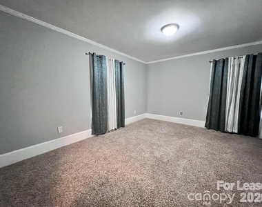 2104 Moose Road - Photo Thumbnail 15