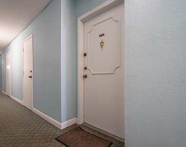 1801 S Ocean Drive - Photo Thumbnail 23