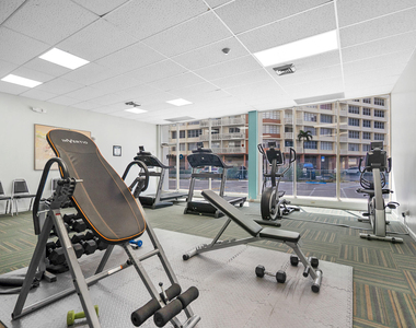 1801 S Ocean Drive - Photo Thumbnail 35