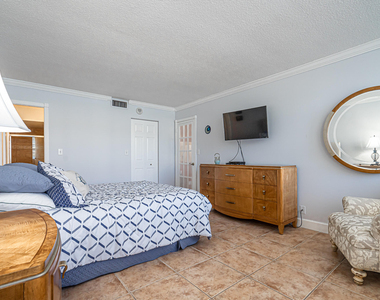1801 S Ocean Drive - Photo Thumbnail 18