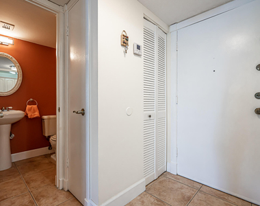 1801 S Ocean Drive - Photo Thumbnail 8
