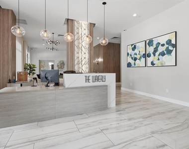 110 N Federal Highway - Photo Thumbnail 28