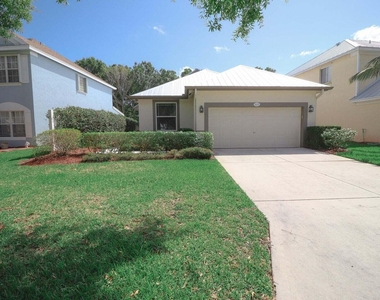 3129 Sw Solitaire Palm Drive - Photo Thumbnail 1