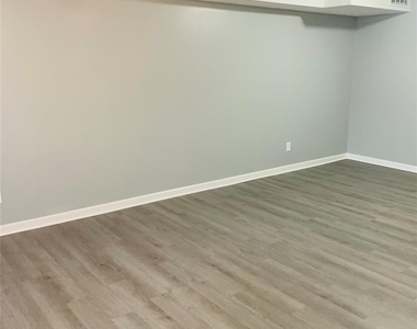 1131 3rd Avenue Sw - Photo Thumbnail 2
