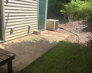 1131 3rd Avenue Sw - Photo Thumbnail 8