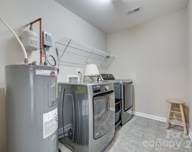 1430 Harpers Inlet Drive - Photo Thumbnail 24