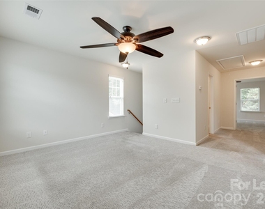 1430 Harpers Inlet Drive - Photo Thumbnail 14