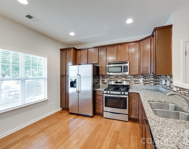 1430 Harpers Inlet Drive - Photo Thumbnail 3