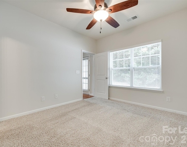 1430 Harpers Inlet Drive - Photo Thumbnail 11