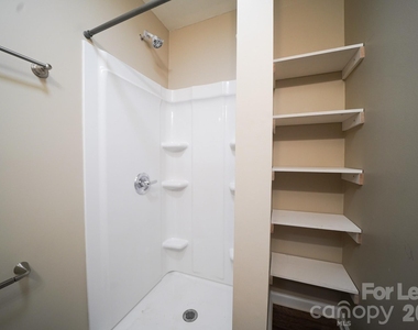 126 Mary Street - Photo Thumbnail 9