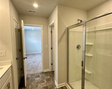 2123 Lavender Meadows Court - Photo Thumbnail 17