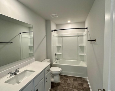2123 Lavender Meadows Court - Photo Thumbnail 25