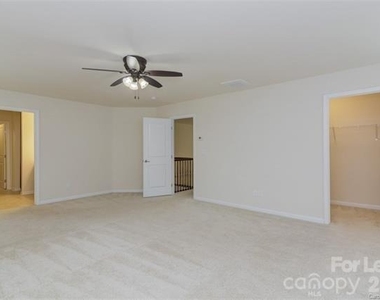 5620 Selkirkshire Road - Photo Thumbnail 25