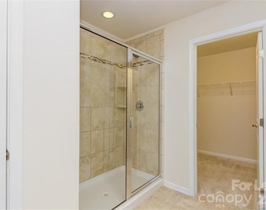 5620 Selkirkshire Road - Photo Thumbnail 21