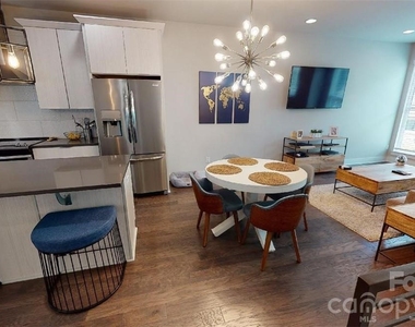 244 Uptown West Drive - Photo Thumbnail 2