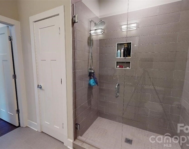 244 Uptown West Drive - Photo Thumbnail 12