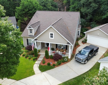 9909 Adelie Court - Photo Thumbnail 2