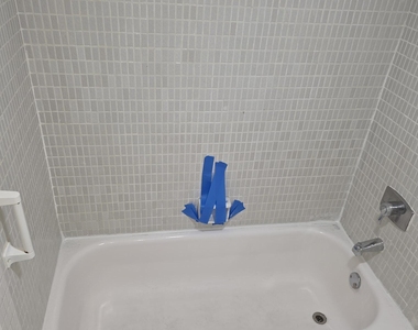 470 Executive Center Drive - Photo Thumbnail 28