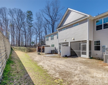 807 Gable Oak Lane - Photo Thumbnail 31