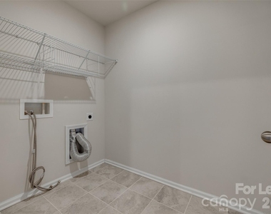 807 Gable Oak Lane - Photo Thumbnail 26