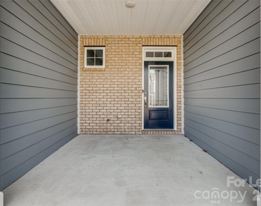 807 Gable Oak Lane - Photo Thumbnail 1
