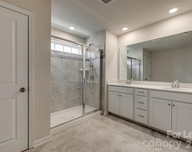 807 Gable Oak Lane - Photo Thumbnail 19