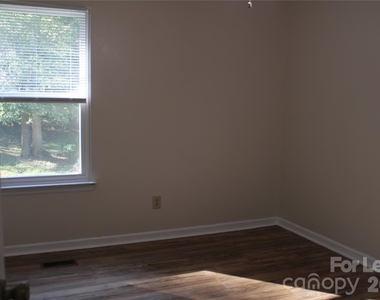 1513 Pine Mountain Road - Photo Thumbnail 16