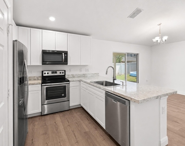 5870 Nw Pine Trail Circle - Photo Thumbnail 14