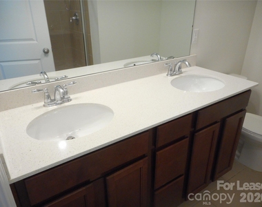 1030 Beatty Woods Drive - Photo Thumbnail 8
